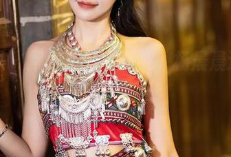 语画界 - 网盘里藏的网袜,杨晨晨这是要火的节奏吗?