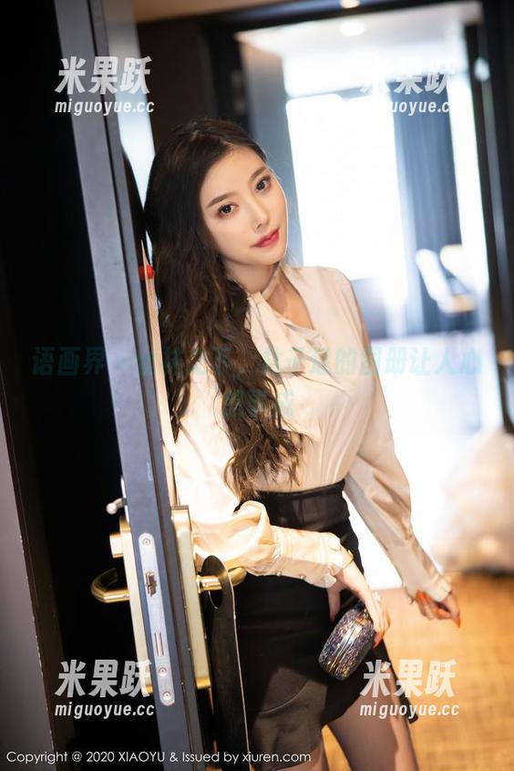 语画界 - 丝袜之下，林子遥的图册让人心想事成