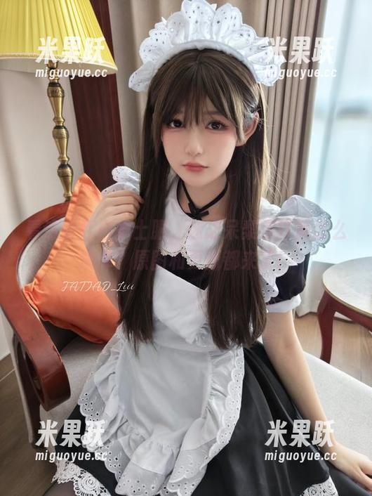 看这身红白护士服，迷之呆梨你打算怎么演绎？原图和更新都来了！