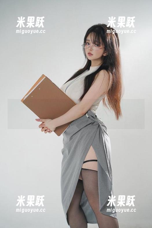 阿寨寨ninja的JK写真，不止于眼前的美，更是隐藏的资源诱惑