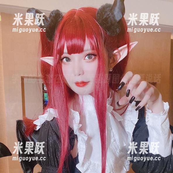 学妹的全套在眼前，雪猫原图像是要说话？
