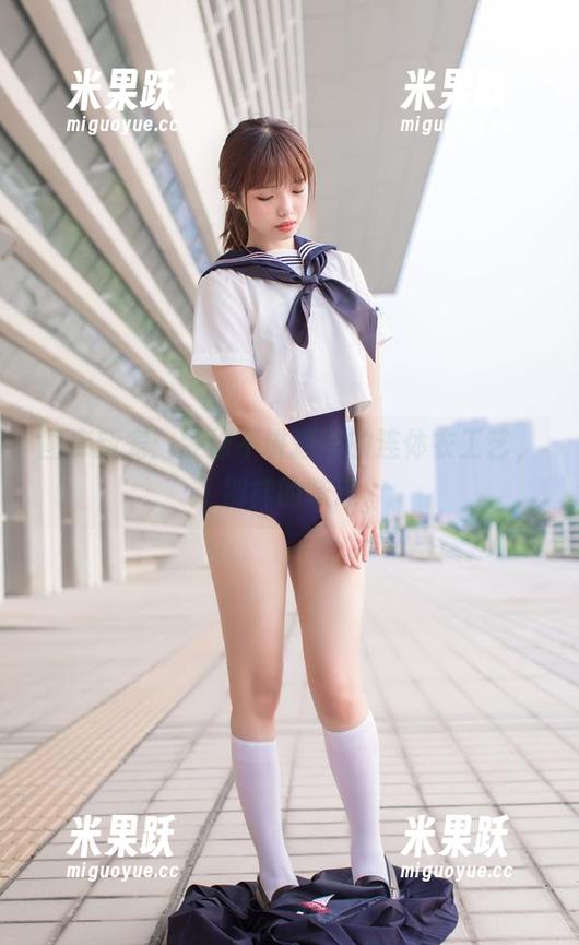 雯妹不讲道理 图库新宠:雯妹不讲道理的连体衣工艺,别样的味道