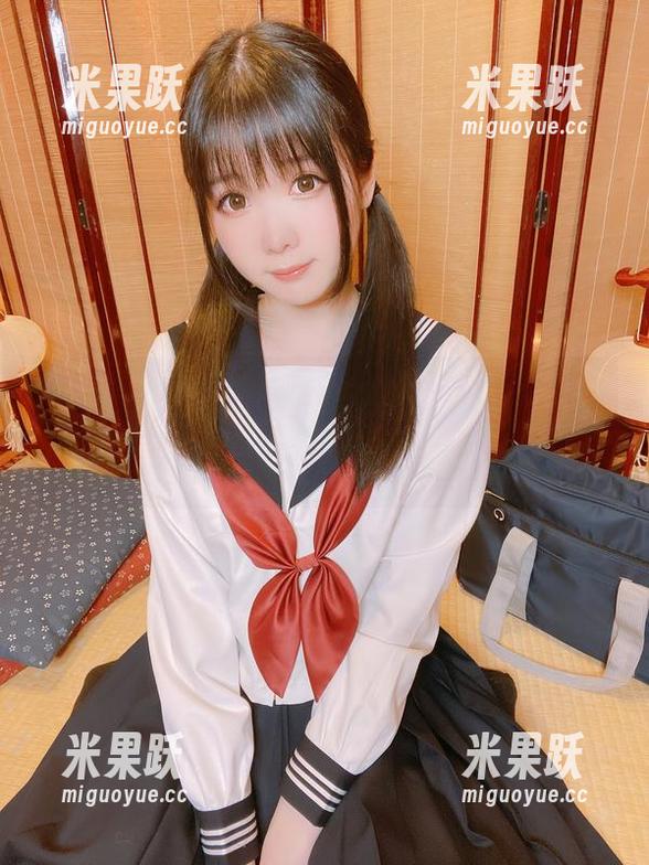 来自霜月shimo的双人合辑，再无圣光同行的日子里，总是冒出许多不靠谱的想法。