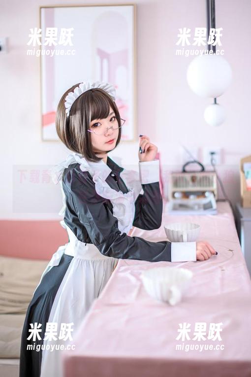 下载青水百合子的全套吧，我敢打赌小狼在你脑海中转圈。