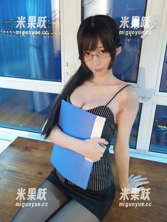 最新中华风cos，你确定这是来自魔物喵nigisa的灵感，还是随意扔的？
