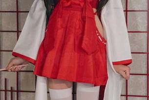 在黏黏团子兔的‘loveit’下,观看这一幕宛如置身梦中。